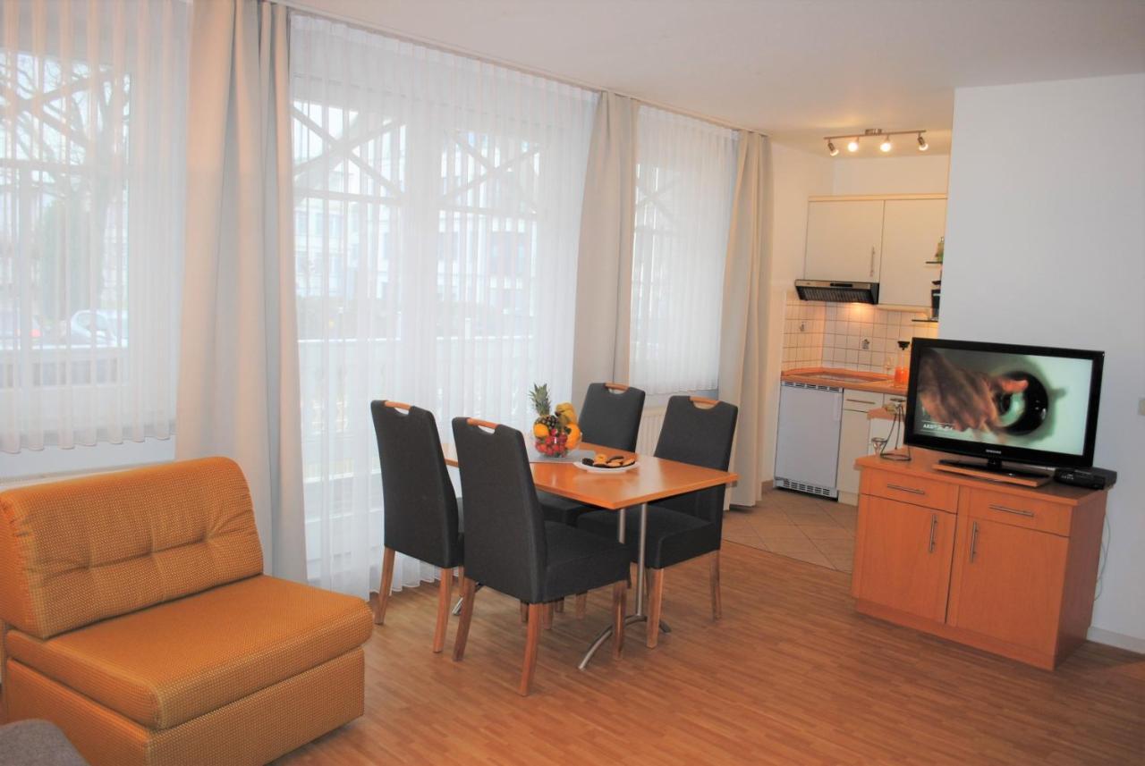 Haus Strandburg - Hinter Duene Und Meer Binz Exterior foto